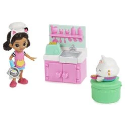 SpinMaster Gabby's Dollhouse Lunch And Munch Set -Country Christmas Loft csquhklda2z008yjhsnm