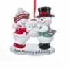 Kurt Adler New Mommy And Daddy Snow Family Ornament -Country Christmas Loft uyn4sbep3hf00devru7r