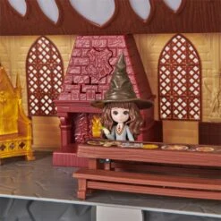 SpinMaster Wizarding World Hogwarts Castle -Country Christmas Loft yyvzhw5nzlb3ndqgsfnu